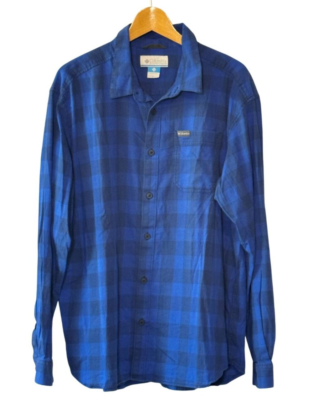 Columbia XL Blue Plaid Long Sleeve Button-Up Shirt